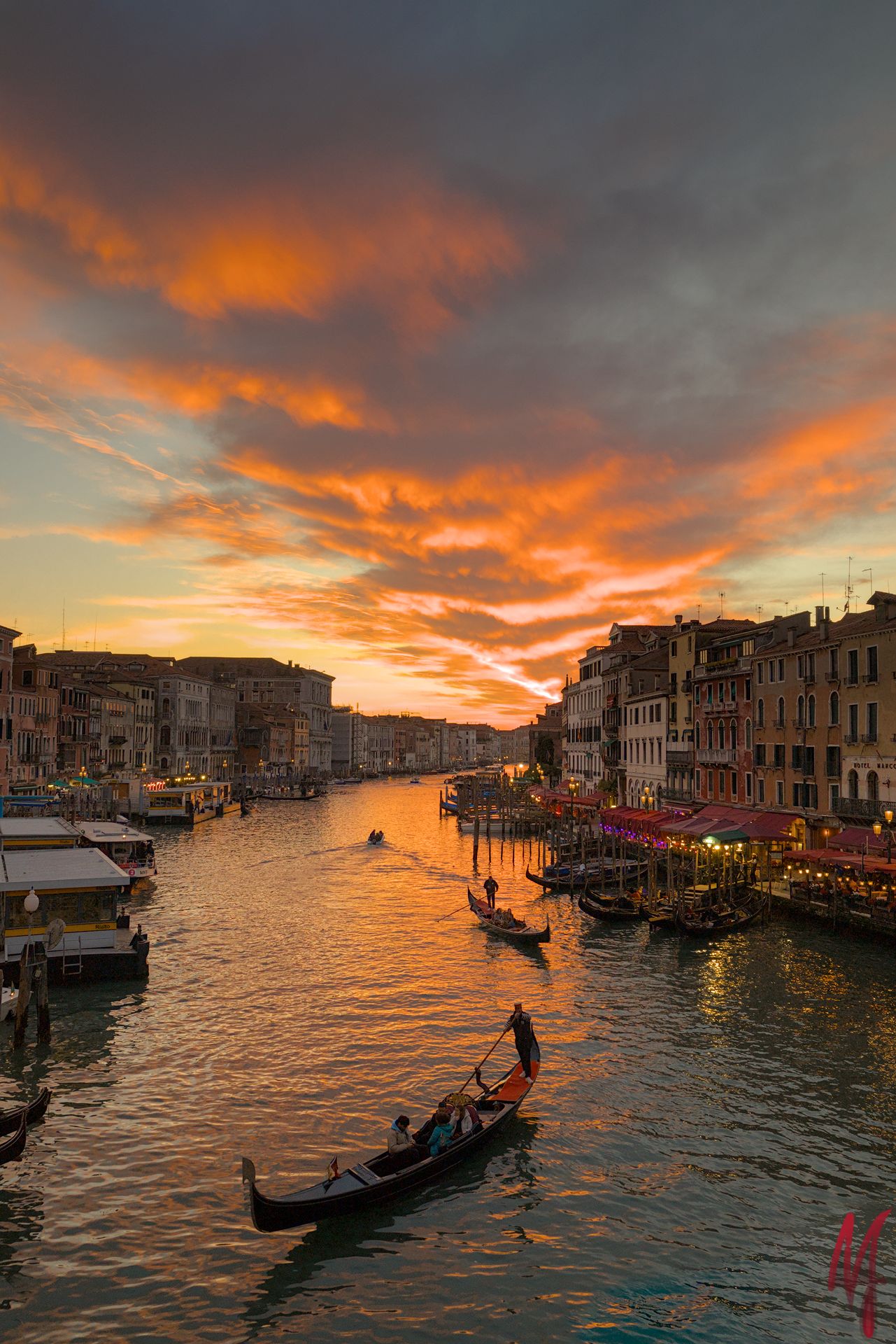 Sonnenuntergang am Canal Grande